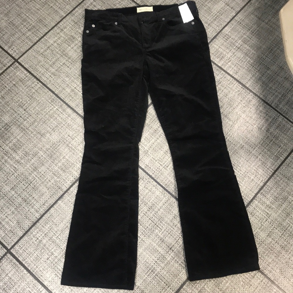 GAP - baby boot paints